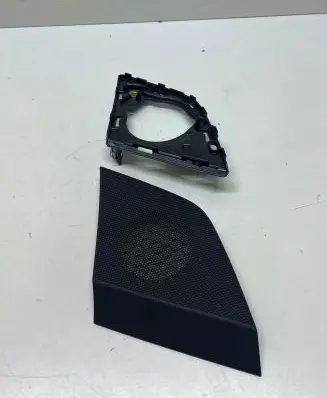 Audi Q7 4M Side speaker trim/cover 4M0857228
