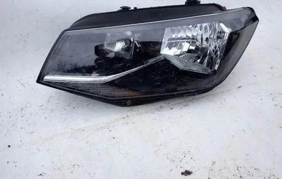 Volkswagen Caddy Headlight/headlamp