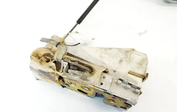 Volkswagen Sharan Front door lock 93BG220A20DD
