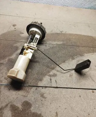 Fuel level sensor