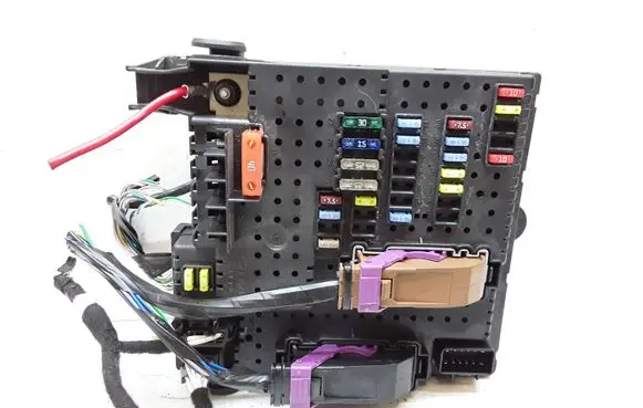 Volvo XC90 Fuse module 31314469 28242073
