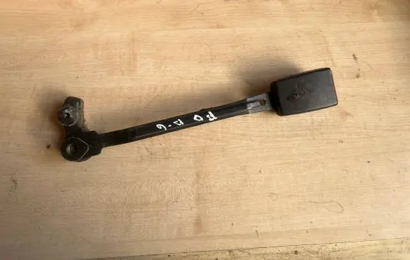 Audi A6 S6 C5 4B Front seatbelt buckle 4B0857756 4B0857756D
