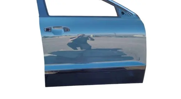 KIA Niro Front door