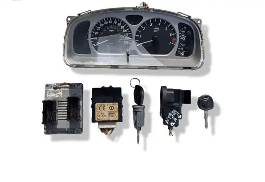 Opel Agila A Engine ECU kit and lock set 0261207964 55350550