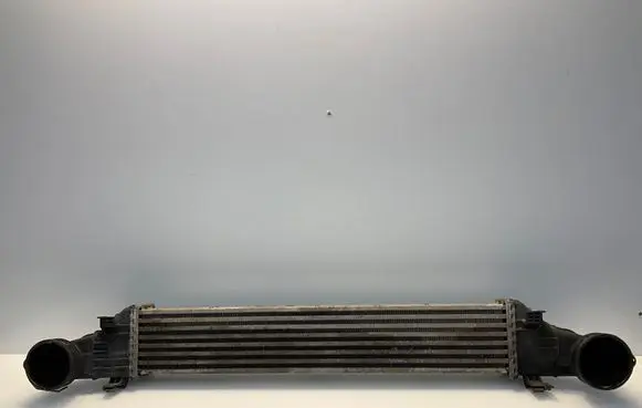 Mercedes-Benz E W211 Intercooler radiator A2115001102 G1592002 2115001102