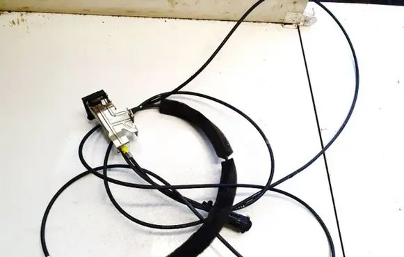 Honda CR-V Fuel tank opening switch 1019622290 101962-2290