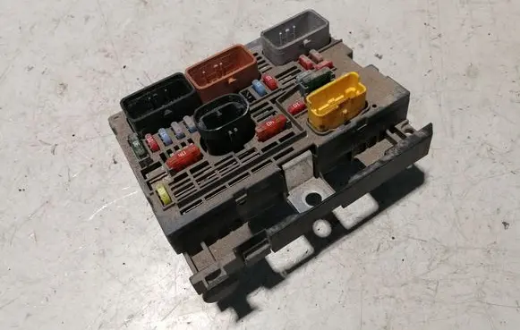Peugeot Partner BSM Control unit 9666700480 BSMR050020