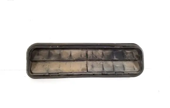 Mercedes-Benz CLS C219 Fender grill A2118300042