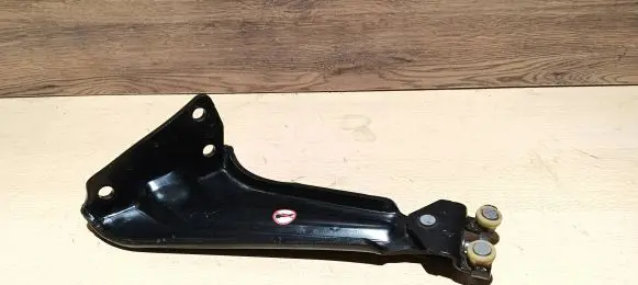 Citroen Berlingo Sliding door lower roller guide/hinge 9816965980 GM1900V 9816965980C