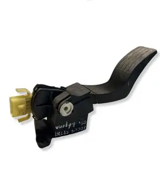 Ford Focus Accelerator throttle pedal 2M519F836AE
