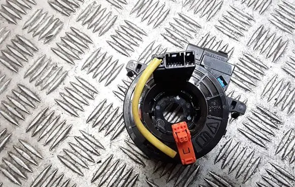 Toyota Aygo AB10 Airbag slip ring squib (SRS ring) 0d05075e324