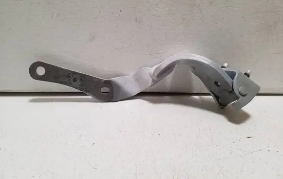 Audi TT TTS RS Mk3 8S Tailgate/trunk/boot hinge 8S8827300B