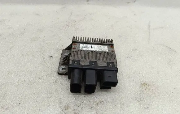 Volkswagen Transporter - Caravelle T5 Coolant fan relay 7H0919506D 898096000