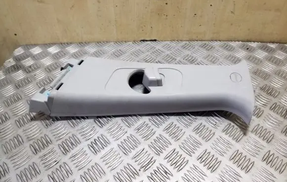 Hyundai ix35 (B) pillar trim (top) 858312Y100 858332Y000