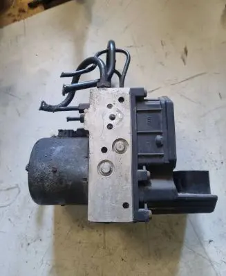 Toyota Corolla Verso E121 ABS Pump 4454005080