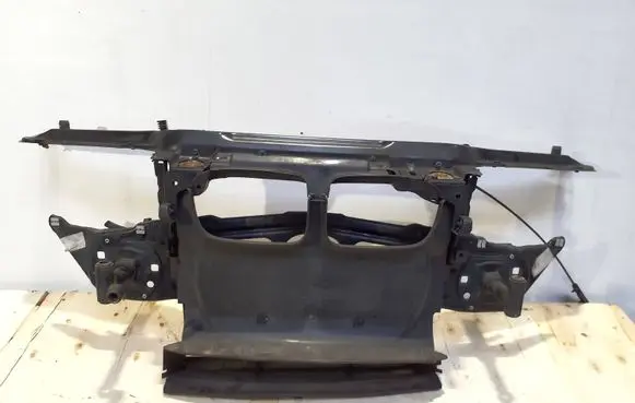 BMW 3 E46 Radiator support slam panel 8202832 7894822