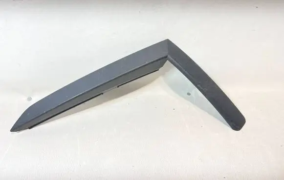 Skoda Octavia Mk4 Front bumper splitter molding 5E3807833