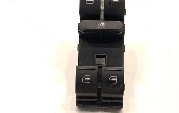 Volkswagen Golf V Electric window control switch 