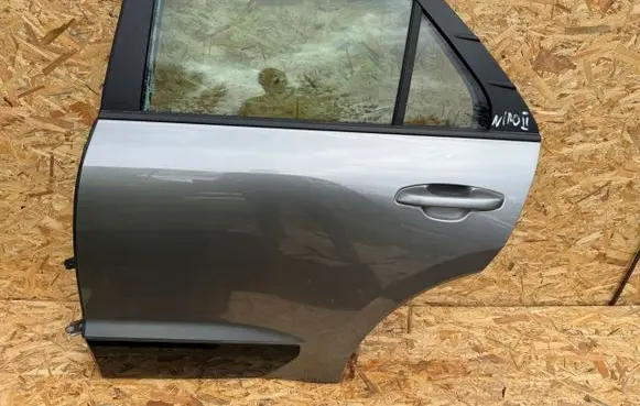 KIA Pro Cee'd II Rear door 