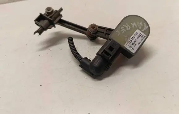 Volkswagen Touareg I Headlight/headlamp level sensor 1T0907503