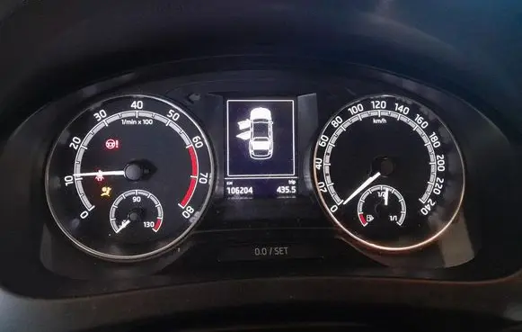 Speedometer (instrument cluster)
