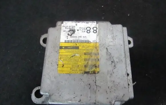 Toyota Yaris Airbag control unit/module 208620106 208620-106