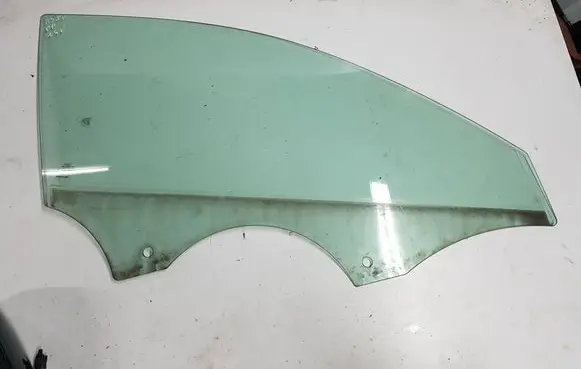 Audi A3 S3 8V Front door window glass four-door 