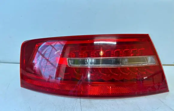 Audi A6 S6 C6 4F Rear/tail lights 89393097