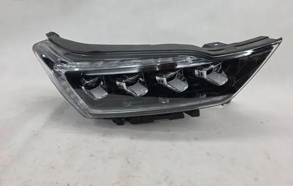 SsangYong Rexton Headlight/headlamp 8310636000