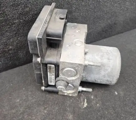 Audi A4 S4 B7 8E 8H ABS Pump 8E0910517H 8E0614517BF