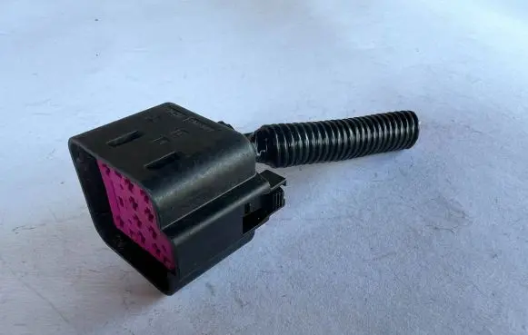 Honda HR-V Glow plug pre-heat relay 30433401