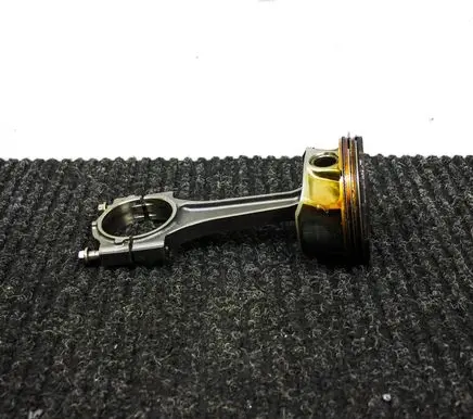 Dodge Challenger Piston 99L22 244AF