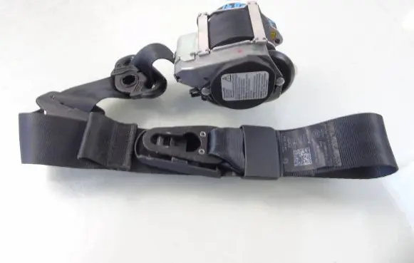 Skoda Superb B6 (3T) Front seatbelt 3T2857701B