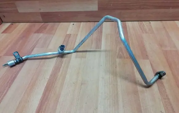 Renault Zoe Air conditioning (A/C) pipe/hose 924489058R