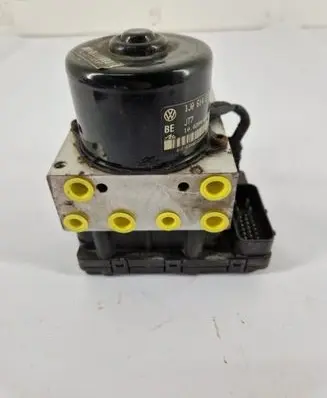 Audi A3 S3 8L ABS Pump 1J0614217E