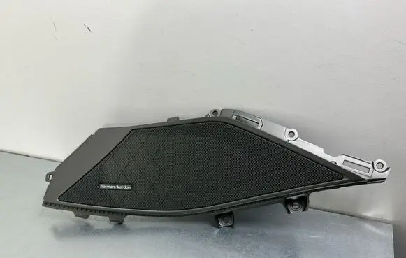 BMW 3 G20 G21 Front door speaker cover trim 7447237 3390079