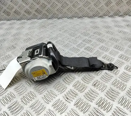 BMW X1 F48 F49 Rear seatbelt 9476914