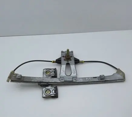 Volkswagen Golf III Rear door manual window regulator 1H4839401