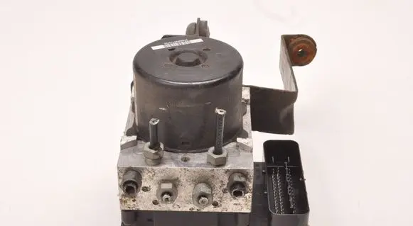 Volvo V50 ABS Pump 31317378