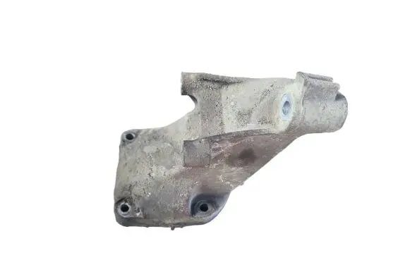 Mercedes-Benz E W211 Engine mounting bracket A6112230704