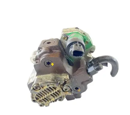 KIA Sorento Fuel injection high pressure pump 331004A00 0445010052