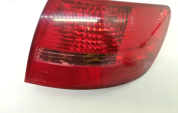 Audi A6 S6 C6 4F Rear/tail lights 89036920