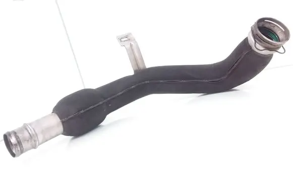 Nissan NV200 Intercooler hose/pipe