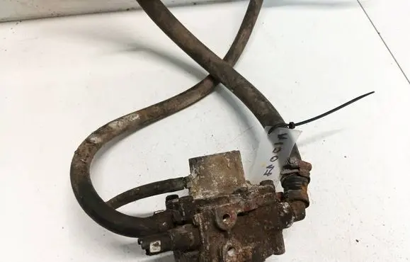 Nissan Quest LP gas reducer 67r010016 67r-010016