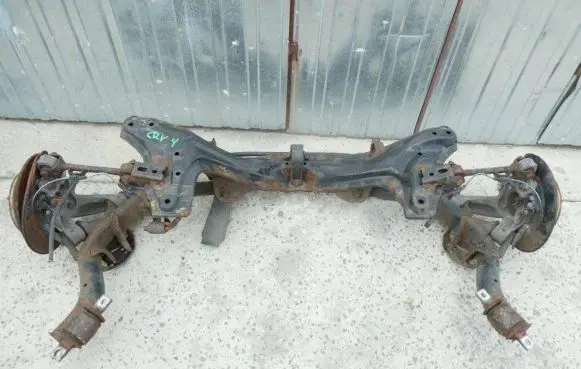 Honda CR-V Rear axle beam 