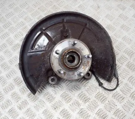 Opel Mokka Front wheel hub 95934239