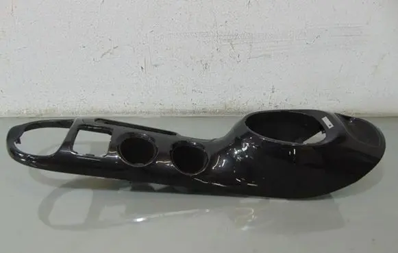 Nissan Juke I F15 Center console