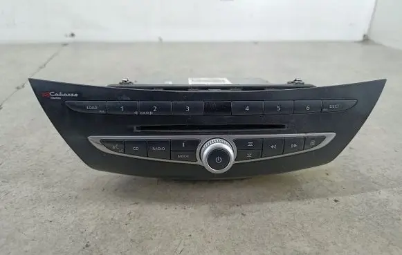 Renault Laguna III Radio/CD/DVD/GPS head unit 281150017R