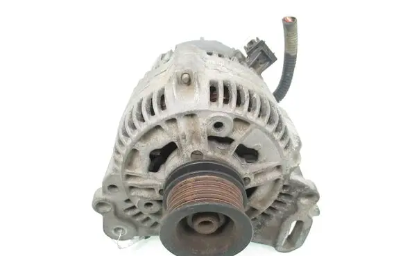 Skoda Felicia II Generator/alternator 028903025G 0123310020