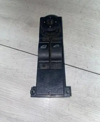 Ford Focus Electric window control switch 3M5T14529CE 03168003
